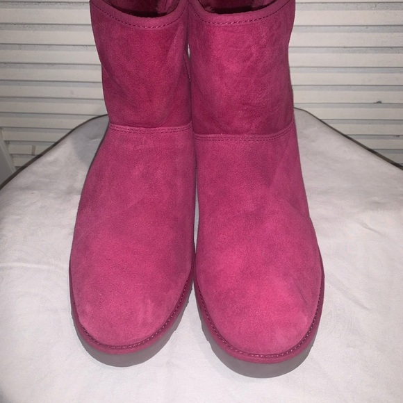 UGG Australia Women's Purple Kristin Suede Wedge Heel Winter Boot US Size 9.5 - Picture 4 of 8